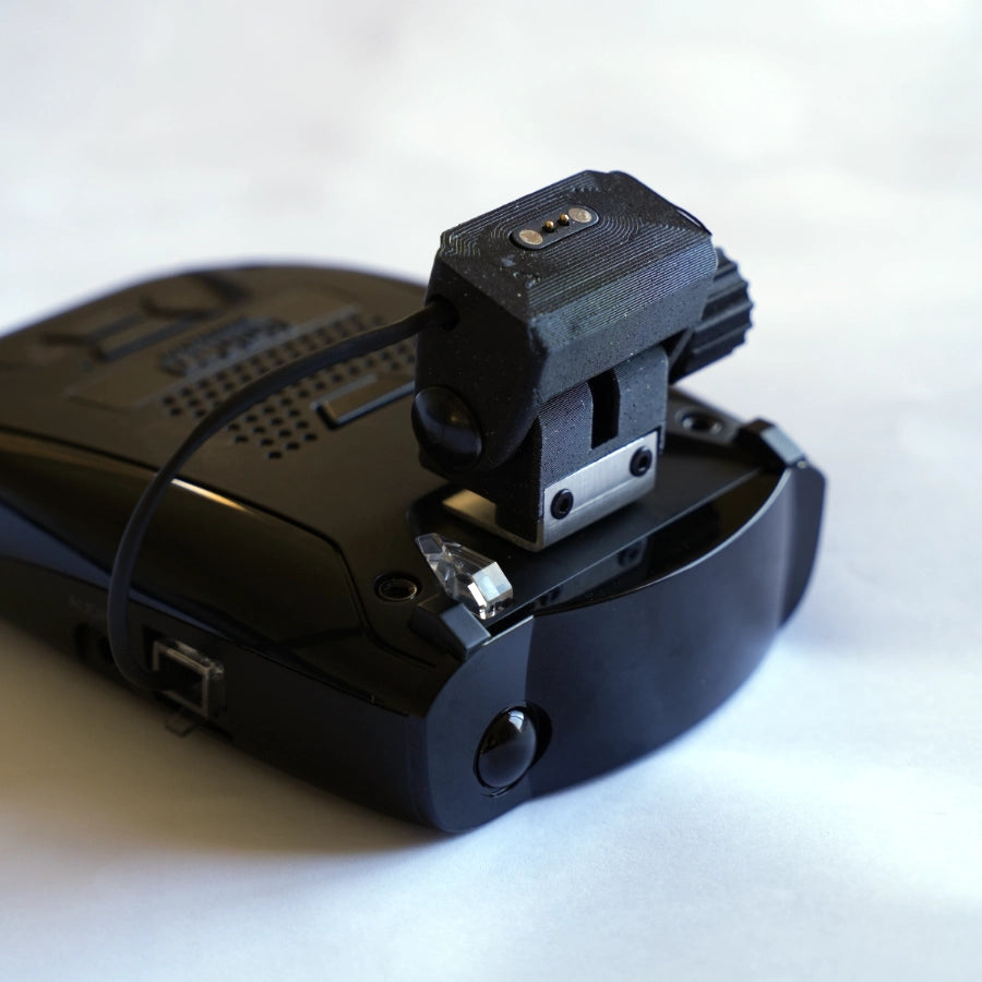 Uniden DFR7 Series - Powered Mount Combo Kit